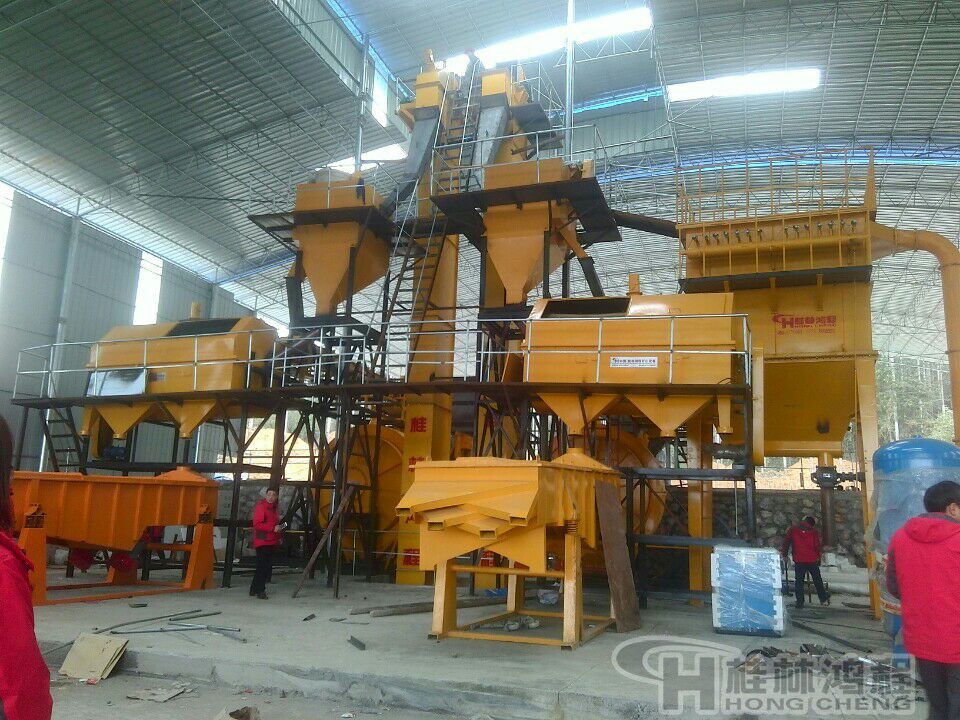 石英砂磨機(jī)，石英砂自磨機(jī)，磨粉機(jī)，制砂機(jī)